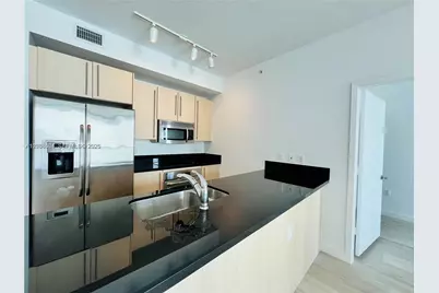 79 SW 12th St #2310-S, Miami, FL 33130 - Photo 5