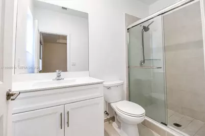 2664 SE 19th St, Homestead, FL 33035 - Photo 11