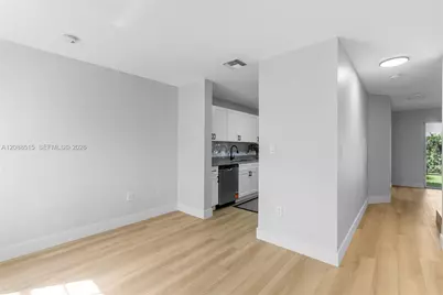 2256 NW 170th Ave #2256, Pembroke Pines, FL 33028 - Photo 3