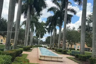 928 SW 147th Ave, Pembroke Pines, FL 33027 - Photo 3