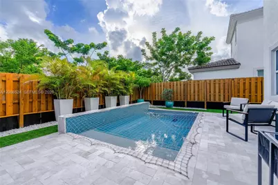 2265 NW 131st Cir, Miami, FL 33167 - Photo 21