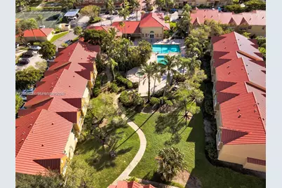 18316 NW 68th Ave #I, Hialeah, FL 33015 - Photo 17