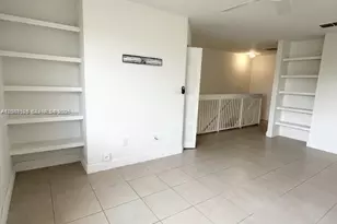 18316 NW 68th Ave, Hialeah, FL 33015 - Photo 11