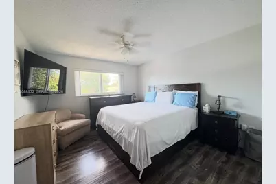 1630 NE 151st St #1630, Miami, FL 33162 - Photo 9