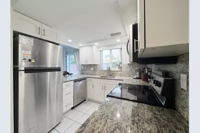 1630 NE 151st St #1630, Miami, FL 33162 - Photo 5