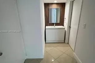 520 Brickell Key Dr, Miami, FL 33131 - Photo 13