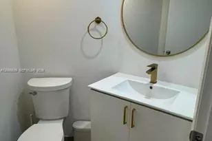 520 Brickell Key Dr, Miami, FL 33131 - Photo 11