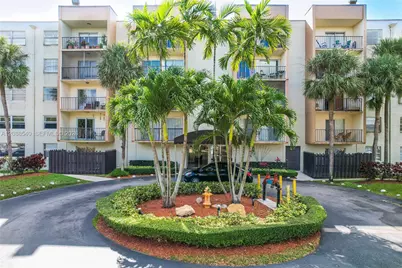 14250 SW 62nd St #423, Miami, FL 33183 - Photo 13