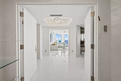 2711 S Ocean Dr #1902, Hollywood, FL 33019 - Photo 1