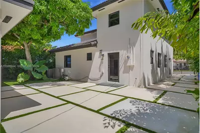 1936 SW 18th St, Miami, FL 33145 - Photo 39