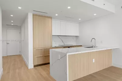 2411 Laguna Circle #2803, Miami, FL 33181 - Photo 11