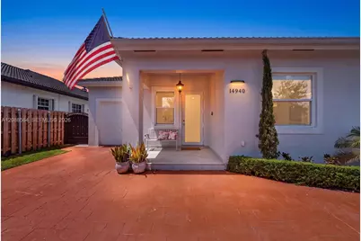 14940 NW 89th Ave, Miami Lakes, FL 33018 - Photo 3
