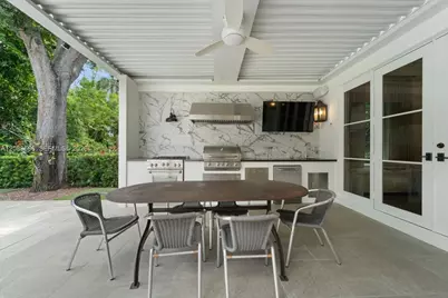 5851 SW 77th Ter, South Miami, FL 33143 - Photo 9