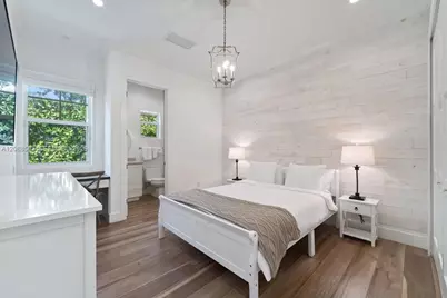 5851 SW 77th Ter, South Miami, FL 33143 - Photo 13