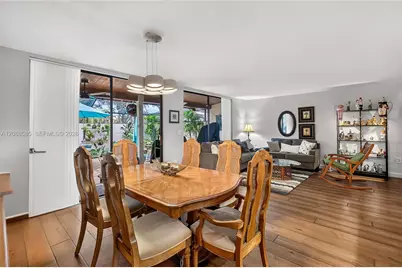 10656 SW 76th Ter, Miami, FL 33173 - Photo 11