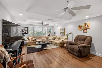 10656 SW 76th Ter, Miami, FL 33173 - Photo 15