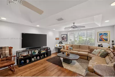 10656 SW 76th Ter, Miami, FL 33173 - Photo 17