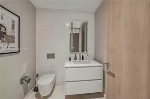 300 Biscayne Blvd Way, Miami, FL 33131 - Photo 21