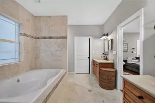 24420 SW 192nd Ave, Homestead, FL 33031 - Photo 17