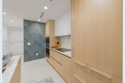 2411 Laguna Cir. #807, North Miami, FL 33181 - Photo 25