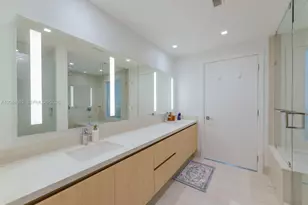 2411 Laguna Cir, North Miami, FL 33181 - Photo 41