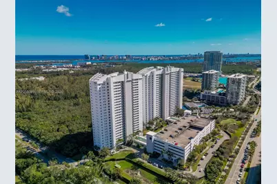14951 Royal Oaks Ln #701, North Miami, FL 33181 - Photo 29
