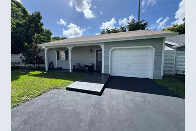 15115 SW 140th Pl, Miami, FL 33186 - Photo 1