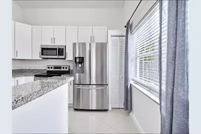7384 Granada Way, Margate, FL 33063 - Photo 7