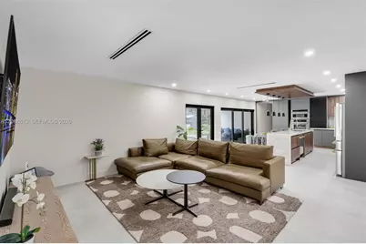 9900 NW 14th Ct, Coral Springs, FL 33071 - Photo 7