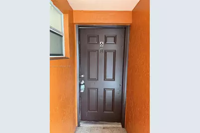 1029 NW 5th St #6, Miami, FL 33128 - Photo 1