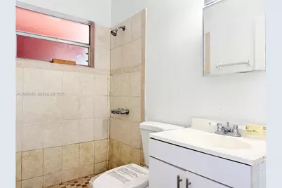 1029 NW 5th St #6, Miami, FL 33128 - Photo 7
