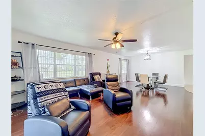 8740 Azalea Ct #102, Tamarac, FL 33321 - Photo 9