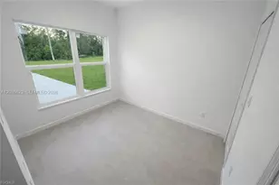 4187 E 26th St, Other City - In The State Of Florida, FL 33920 - Photo 9