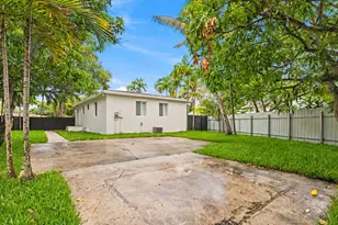 380 NW 130th St, North Miami, FL 33168 - Photo 23