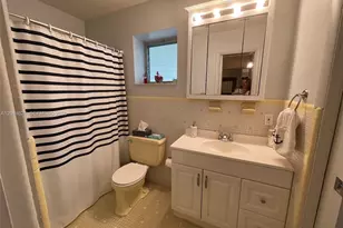 17001 NE 13th Ave, Miami, FL 33162 - Photo 7