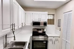 1990 W 56th St, Hialeah, FL 33012 - Photo 7