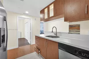601 NE 23rd St, Miami, FL 33137 - Photo 11