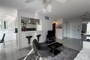 200 172nd St, Sunny Isles Beach, FL 33160 - Photo 1