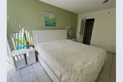 200 172nd St #522, Sunny Isles Beach, FL 33160 - Photo 3