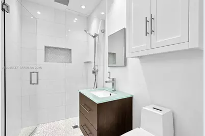 2105 Alamanda Dr #0, North Miami, FL 33181 - Photo 19