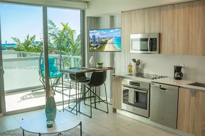 3900 Biscayne Blvd #N-723, Miami, FL 33137 - Photo 19