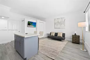 26 Diplomat Parkway, Hallandale Beach, FL 33009 - Photo 3
