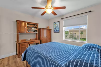 15922 NW 14th Pl, Pembroke Pines, FL 33028 - Photo 67