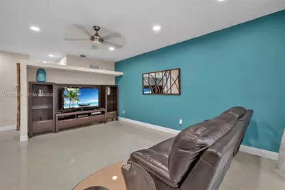 15922 NW 14th Pl, Pembroke Pines, FL 33028 - Photo 49