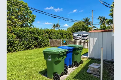 412 SW 10th St #n, Hallandale Beach, FL 33009 - Photo 15