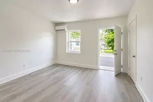 2711 Lincoln St, Hollywood, FL 33020 - Photo 5