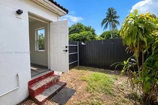 2711 Lincoln St, Hollywood, FL 33020 - Photo 9