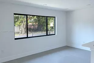 6480 NE 1st Ave, Miami, FL 33150 - Photo 21
