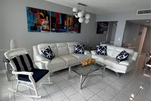 5401 Collins Ave, Miami Beach, FL 33140 - Photo 21