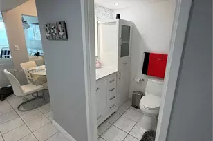 5401 Collins Ave, Miami Beach, FL 33140 - Photo 33